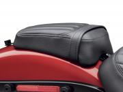 PASSENGER PILLION - STREET BOB®/ SOFTAIL SLIM®<br />STYLING* 52400129