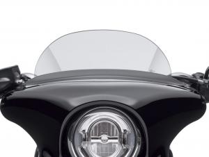 SPORT GLIDE® WINDSHIELD - 5.5" Light Smoke - 18-later FLSB 57400360