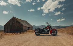 Gallery / Harley-Davidson® Softail FLHC Heritage Classic 2025