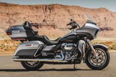 Gallery / Harley-Davidson® FLTRU Road Glide® Ultra 2017