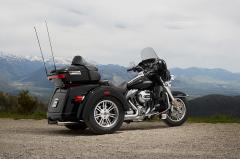 Gallery / Harley-Davidson® FLHTCUTG Tri Glide® Ultra 2016