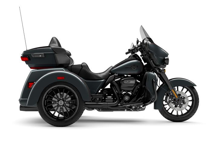 Iron Horse Metallic / Vivid Black - Black Finish