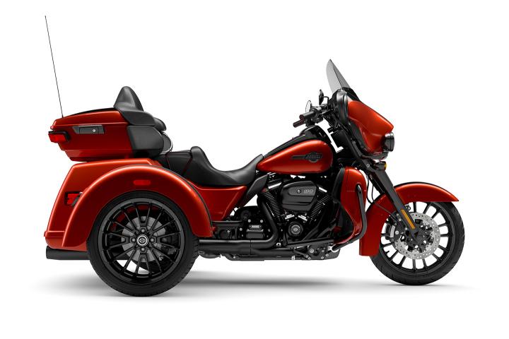 Whiskey Fire / Vivid Black - Black Finish